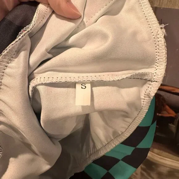 Demon Slayer - Tanjiro Hoodie NWOT Size Small - Picture 3 of 3